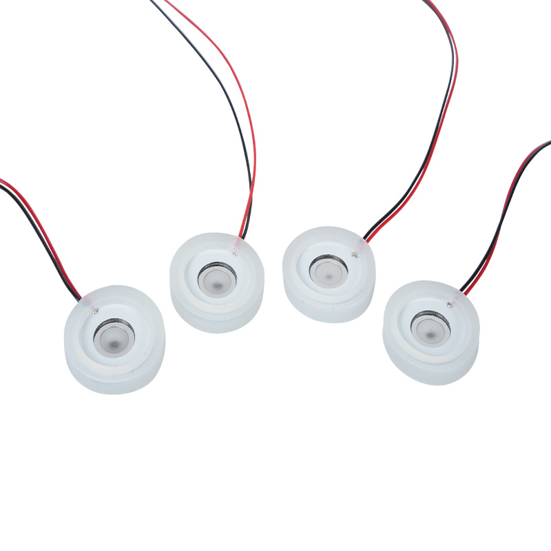 Ultrazvučni oscilacijski nebulizator Medicinski inhalacijski mrežasti nebulizator 20-105k Ultrazvučni pretvornik difuzor male snage Veliki volumen magle <5μm 60% podesivi volumen magle podesive čestice